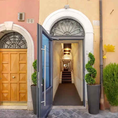 Condotti Boutique Hotel